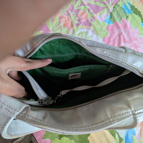 Nike Bag Sport Gym Yoga Water Resistant Zip Closure White Unisex 14x14x5 - Picture 12 of 16